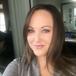 Meet your Posher, Kristin